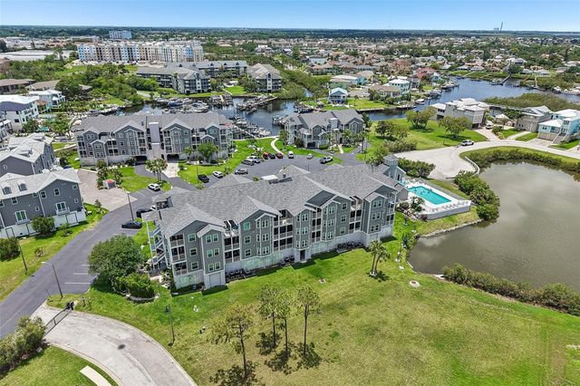 5727 BISCAYNE COURT 209, New Port Richey, FL 34652