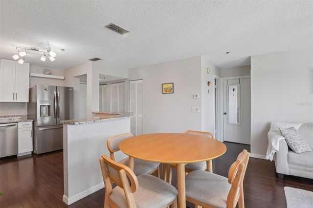 5727 BISCAYNE COURT 209, New Port Richey, FL 34652