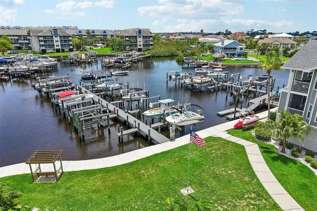 5727 BISCAYNE COURT 209, New Port Richey, FL 34652
