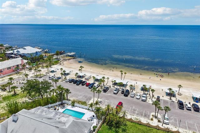 5727 BISCAYNE COURT 209, New Port Richey, FL 34652