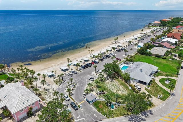 5727 BISCAYNE COURT 209, New Port Richey, FL 34652