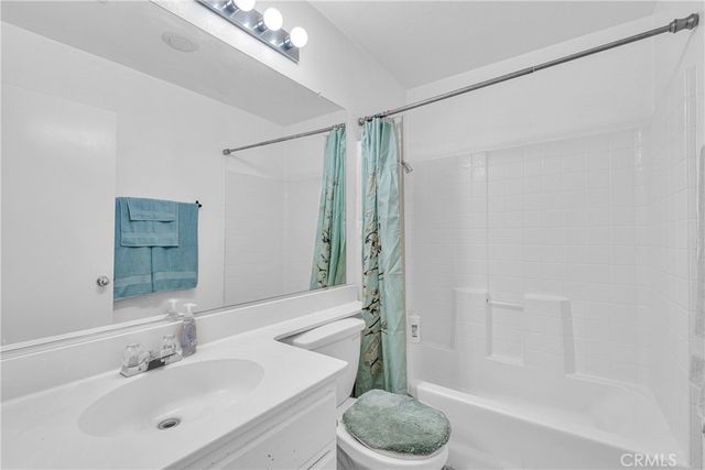 7581 Stoney Creek Drive, Highland, CA 92346