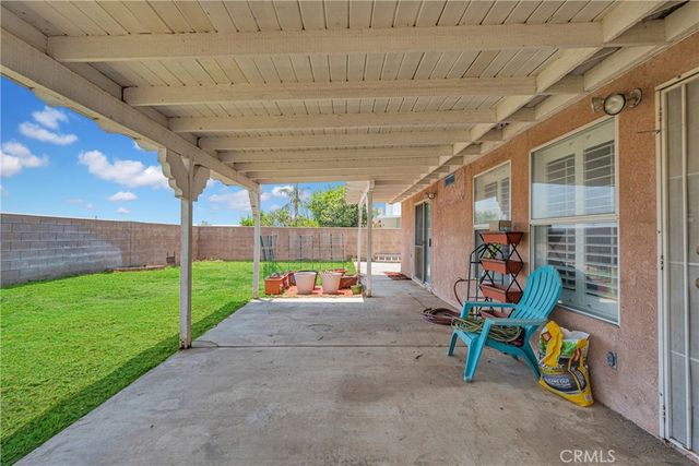 7581 Stoney Creek Drive, Highland, CA 92346