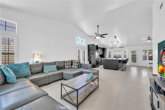 7581 Stoney Creek Drive, Highland, CA 92346