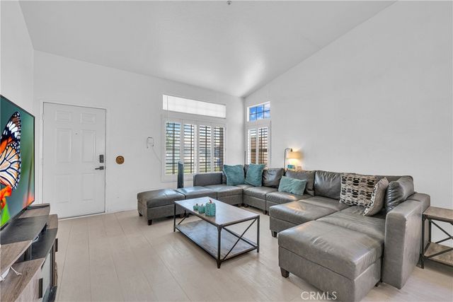 7581 Stoney Creek Drive, Highland, CA 92346