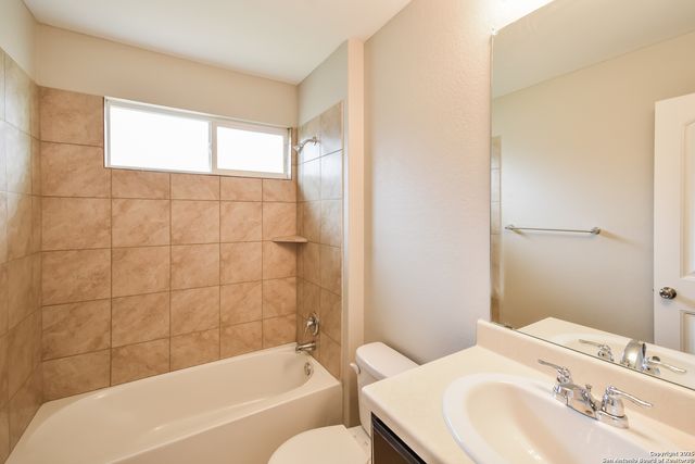 4035 Salado, San Antonio, TX 78222