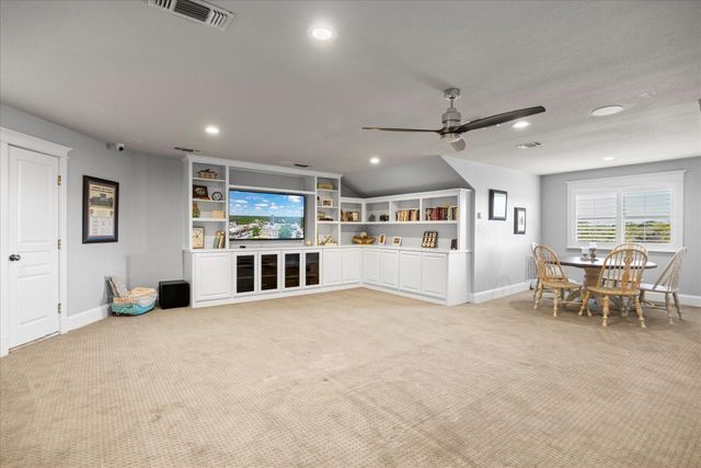 2560 Shady Oaks Circle, Glen Rose, TX 76043