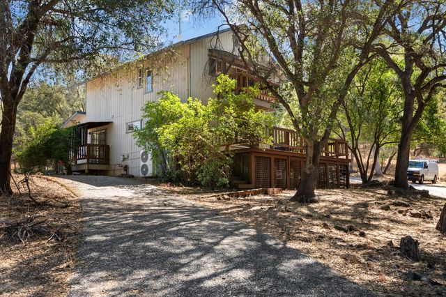 22391 Cameo Dr, Grass Valley, CA 95949