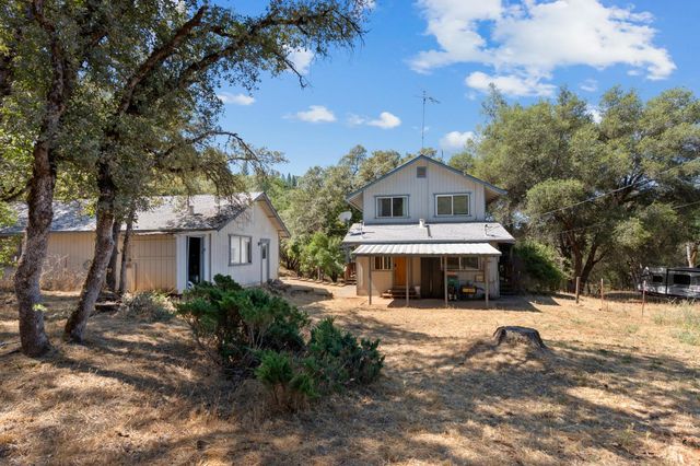 22391 Cameo Dr, Grass Valley, CA 95949