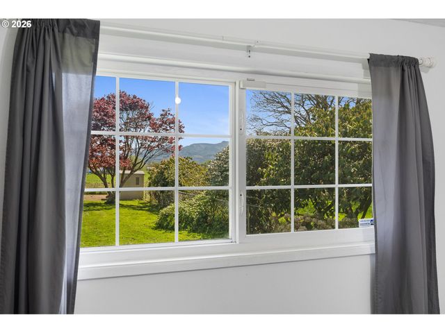 3195 FITZPATRICK Rd, Tillamook, OR 97141