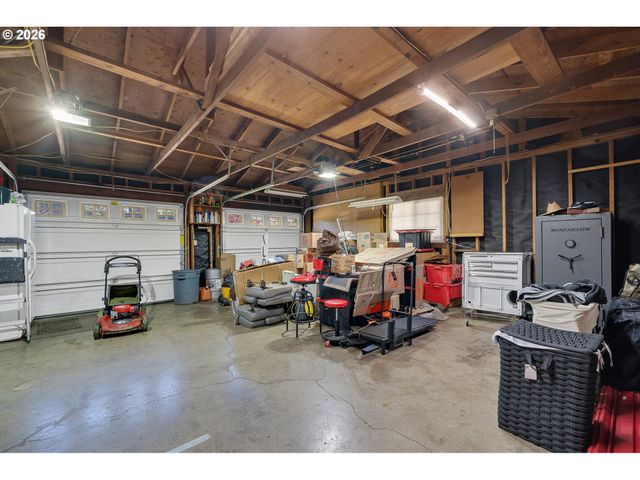 3195 FITZPATRICK Rd, Tillamook, OR 97141