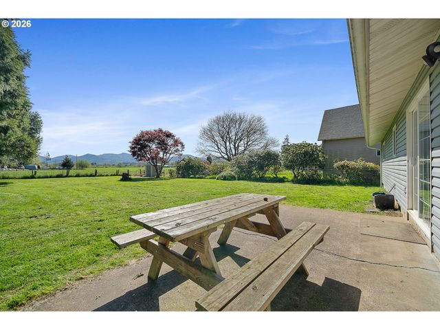 3195 FITZPATRICK Rd, Tillamook, OR 97141