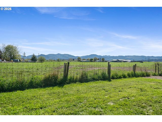 3195 FITZPATRICK Rd, Tillamook, OR 97141
