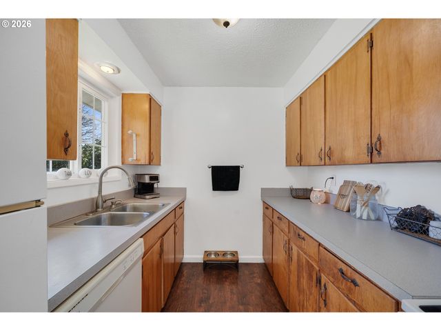 3195 FITZPATRICK Rd, Tillamook, OR 97141