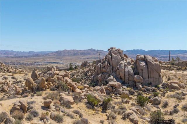 57864 Bandera Road, Yucca Valley, CA 92284