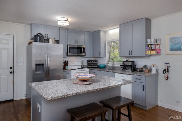 2707 31st Avenue, Northport, AL 35476