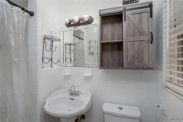 2707 31st Avenue, Northport, AL 35476