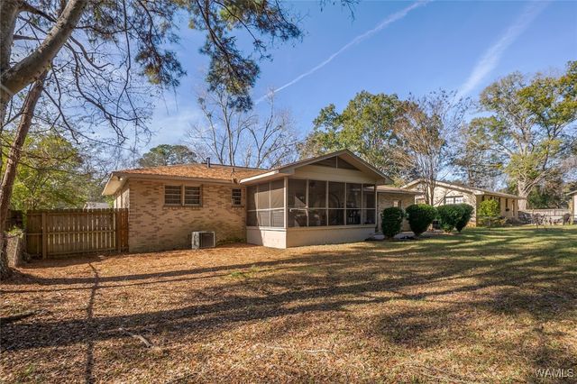 2707 31st Avenue, Northport, AL 35476