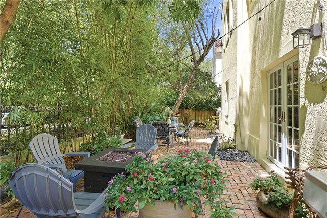 2917 Jackson Avenue, Miami, FL 33133