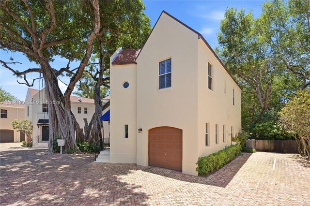 2917 Jackson Avenue, Miami, FL 33133