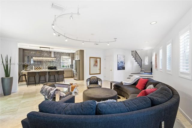 2917 Jackson Avenue, Miami, FL 33133
