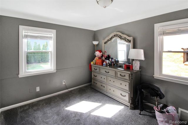 12883 Callender Street, Southgate, MI 48195