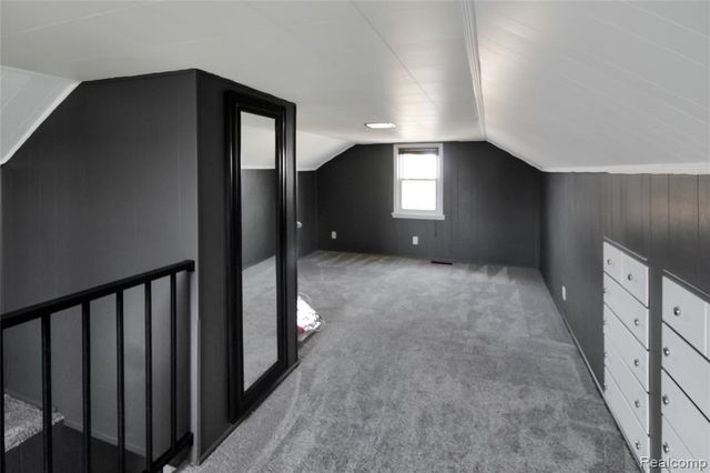 12883 Callender Street, Southgate, MI 48195