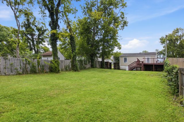 414 McIver St, Nashville, TN 37211