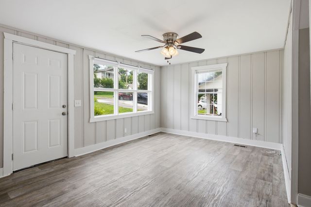 414 McIver St, Nashville, TN 37211