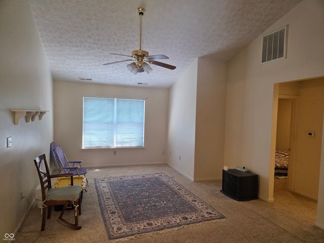 2002 Cycling Lane, Indianapolis, IN 46260