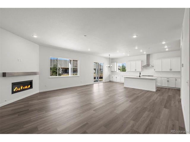 3795 Emerald Shore Cir, Loveland, CO 80538