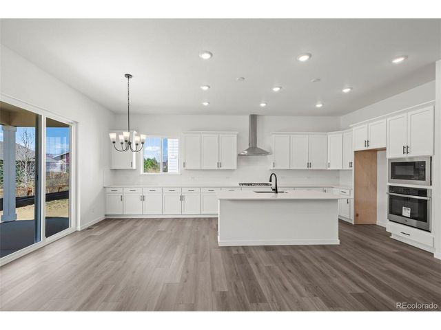 3795 Emerald Shore Cir, Loveland, CO 80538