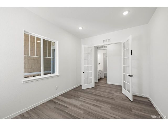 3795 Emerald Shore Cir, Loveland, CO 80538