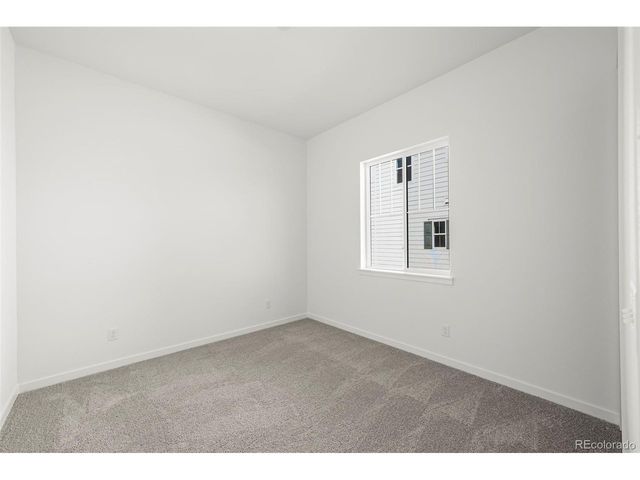 3795 Emerald Shore Cir, Loveland, CO 80538