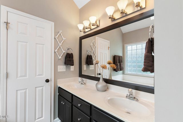 7 Silverwood Court, Durham, NC 27713
