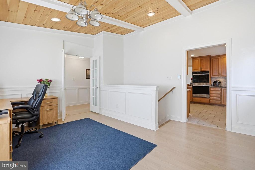 Image 22 of property listing at 442 CENTURY VISTA DR, Arnold, MD 21012