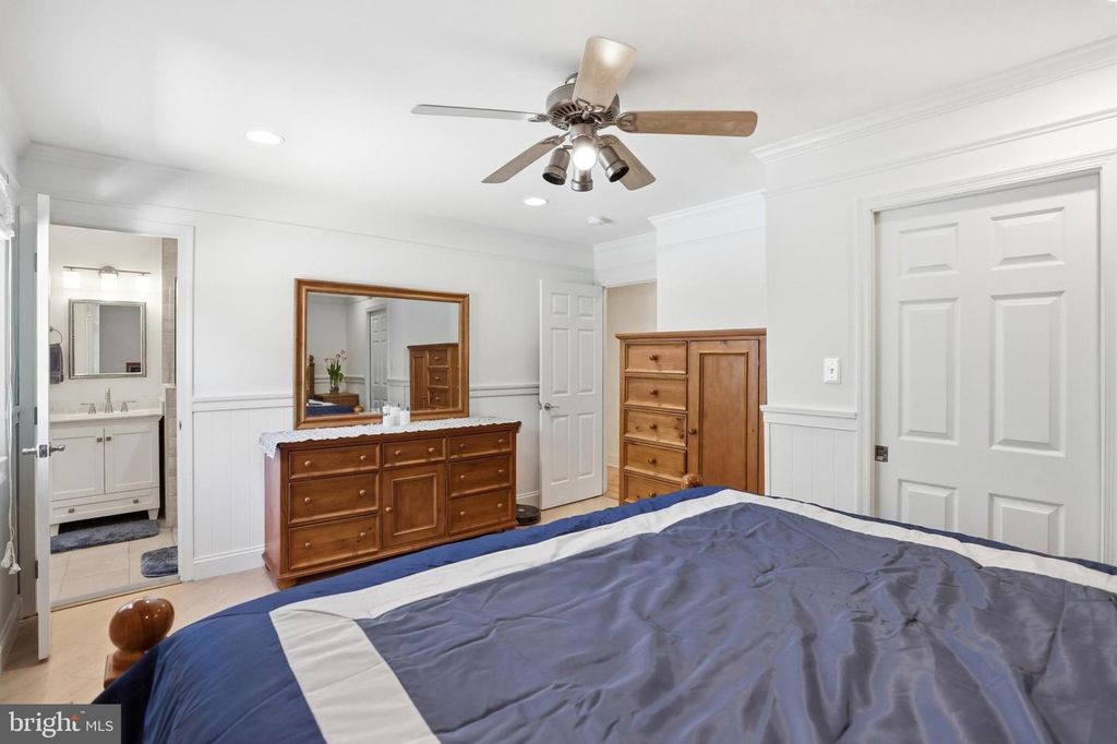 Image 29 of property listing at 442 CENTURY VISTA DR, Arnold, MD 21012