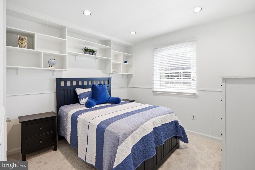 Image 30 of property listing at 442 CENTURY VISTA DR, Arnold, MD 21012