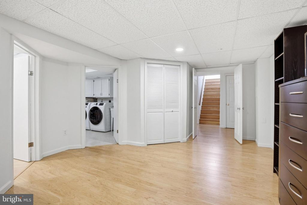 Image 38 of property listing at 442 CENTURY VISTA DR, Arnold, MD 21012