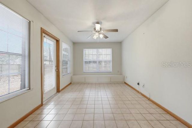 2624 NW 4TH AVENUE, Gainesville, FL 32607