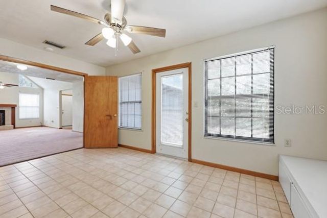 2624 NW 4TH AVENUE, Gainesville, FL 32607