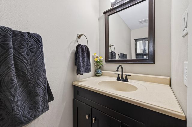 150 Page Avenue, Shepherd, TX 77371