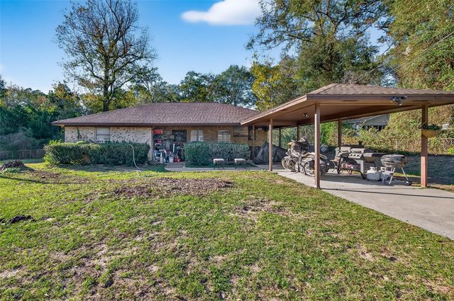 150 Page Avenue, Shepherd, TX 77371