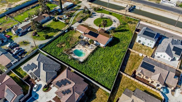 6400 E Hatch Rd, Hughson, CA 95326