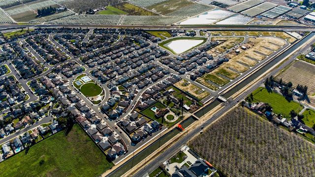 6400 E Hatch Rd, Hughson, CA 95326