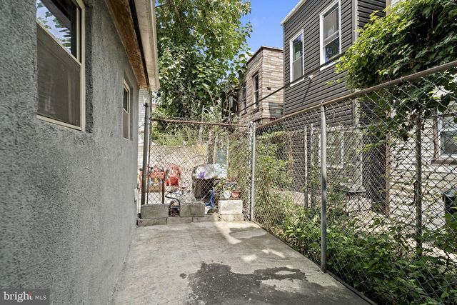 2641 N 17TH ST, Philadelphia, PA 19132