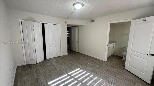 7439 W 22nd Avenue 103, Hialeah, FL 33016