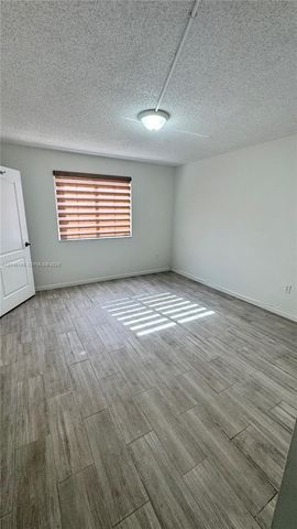 7439 W 22nd Avenue 103, Hialeah, FL 33016