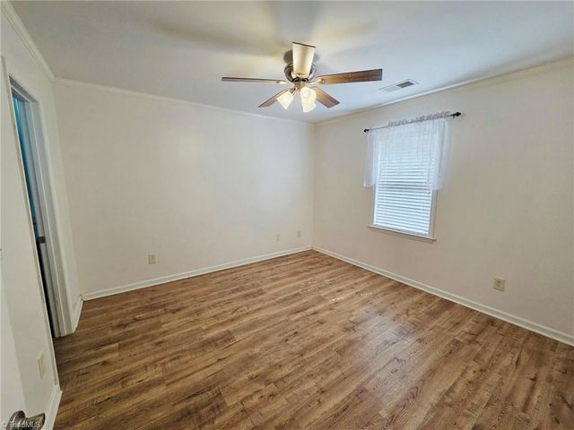 246 Eaglewood Lane, Winston-salem, NC 27127