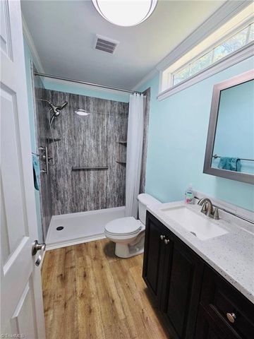 246 Eaglewood Lane, Winston-salem, NC 27127